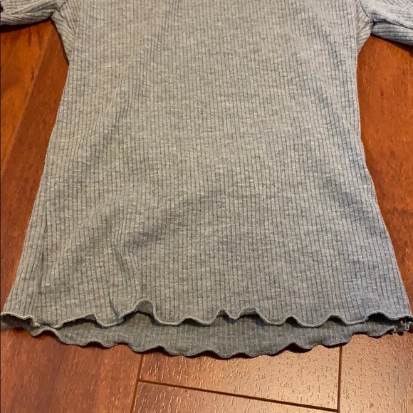 Charlotte Russe Ringer Tee - Picture 4 of 4